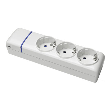 Tomada de superfície com 3 tomadas t/tl